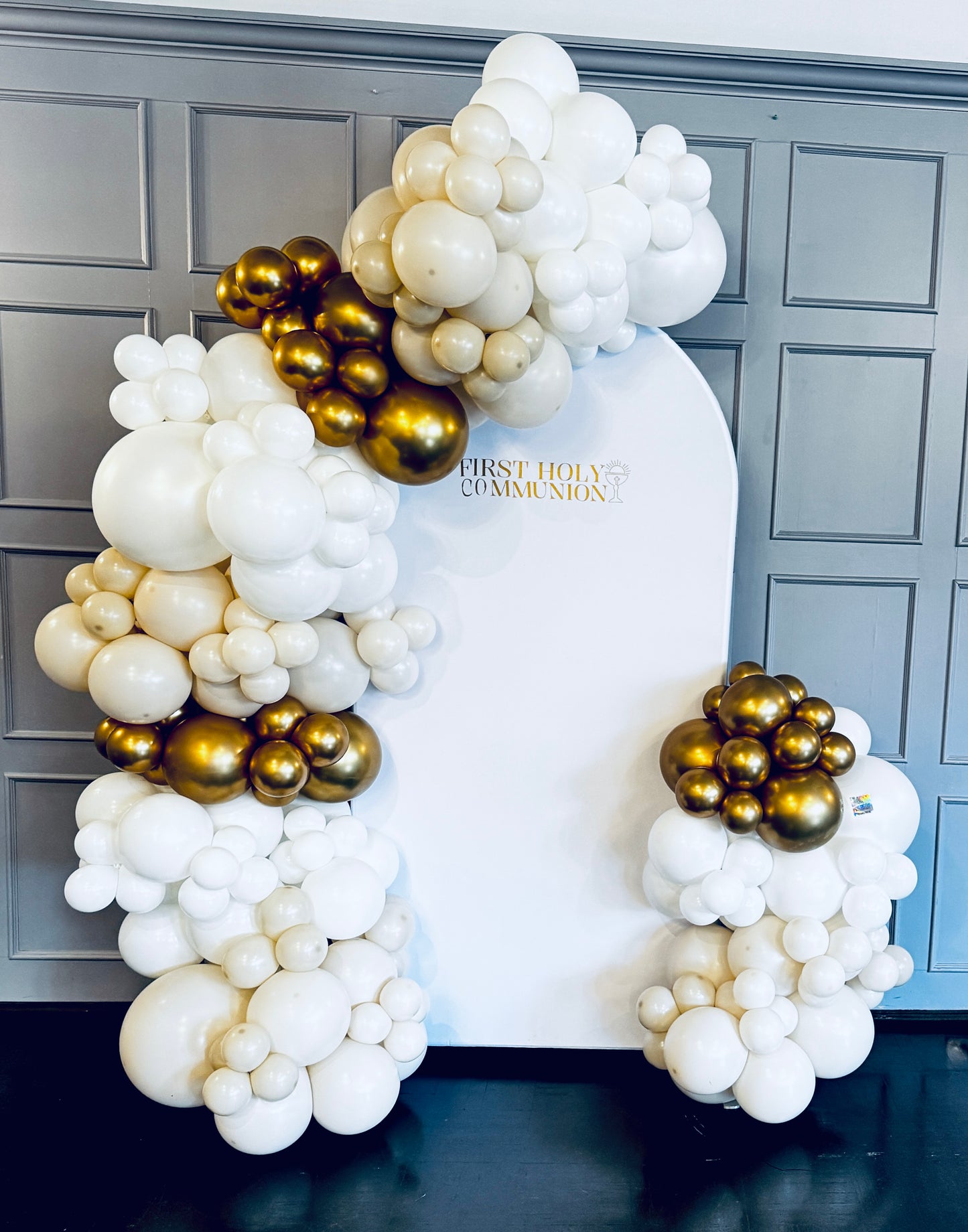 Elegant First Holy Communion Balloon Backdrop