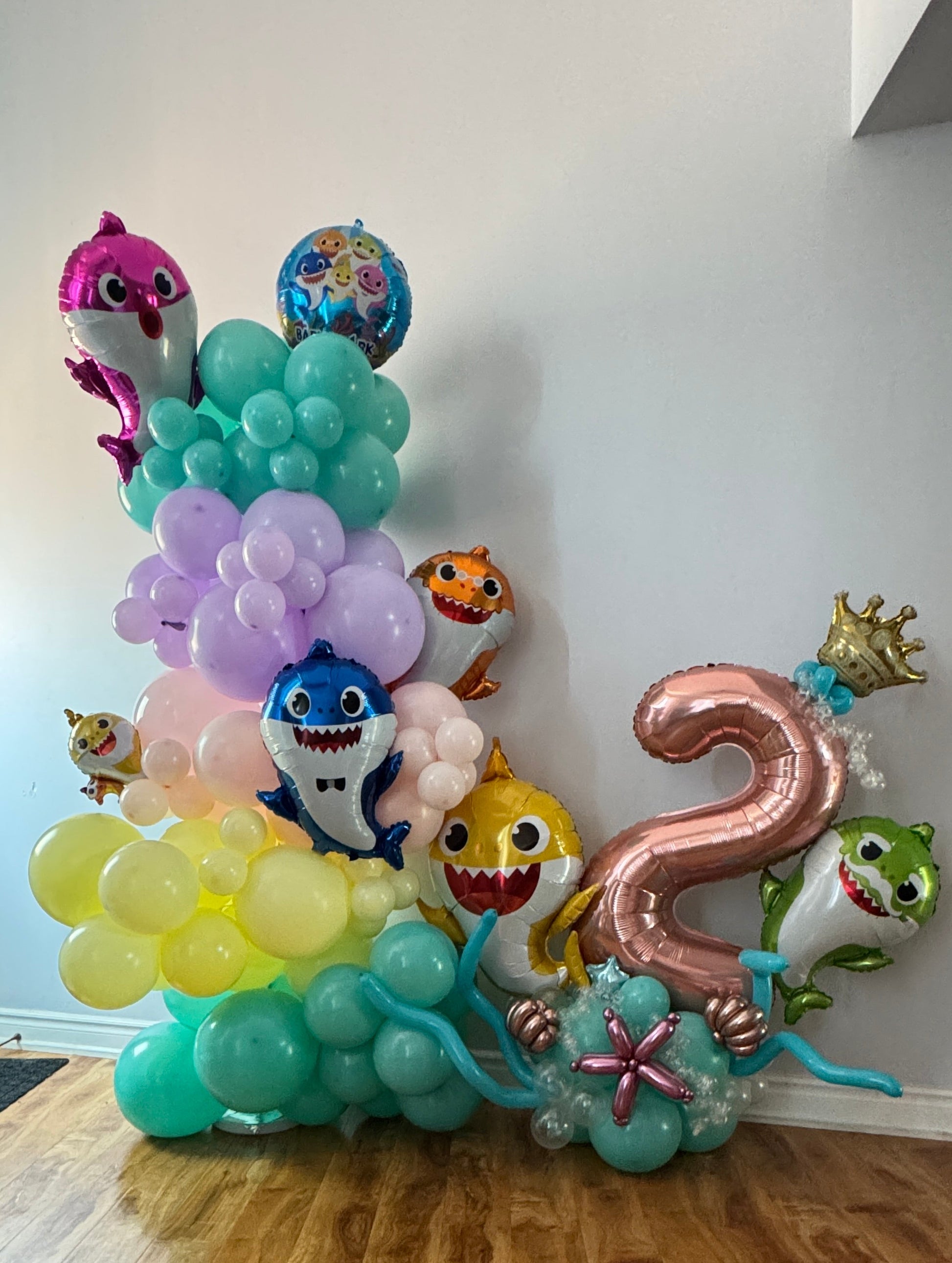 balloons number stuck arrangement